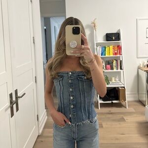 Crop strapless jean top